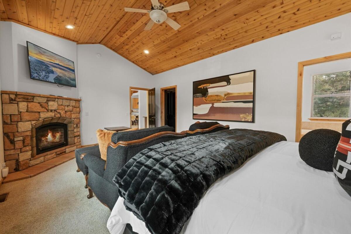 New Serenity Lodge Base Of Snow Summit Hot Tub Биг Бэар Лейк Экстерьер фото